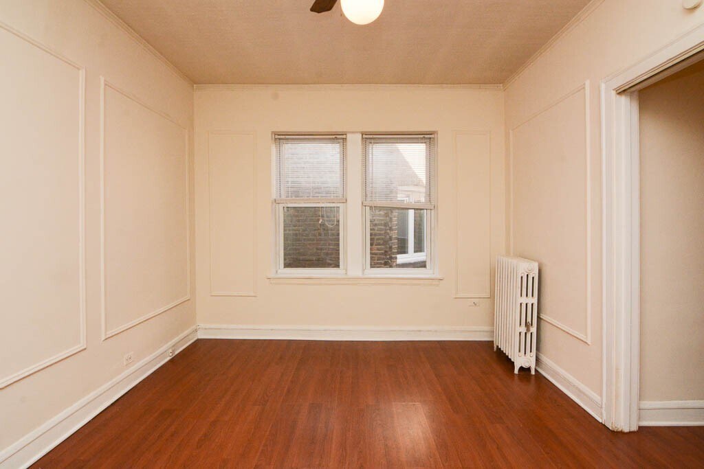 Building Photo - 2830 N Burling St