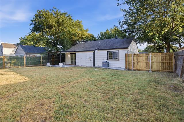 Building Photo - 3728 Flintwood Trail
