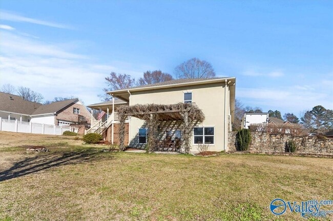 Building Photo - 5522 Cedar Mill Dr
