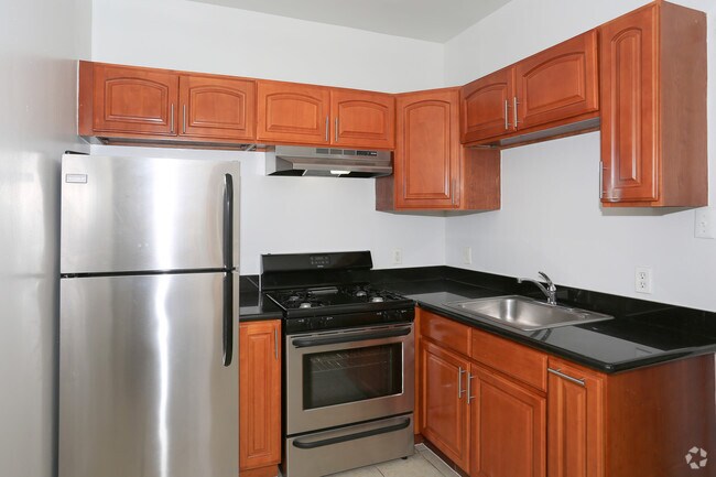 2BR, 1BA - 750 O'Farrell