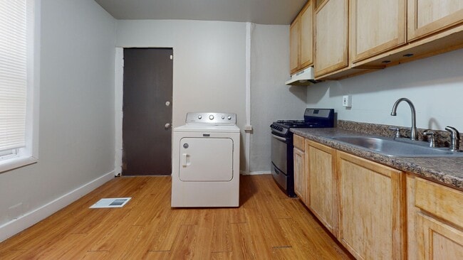 Building Photo - Beautiful East Mt Airy Home for Rent