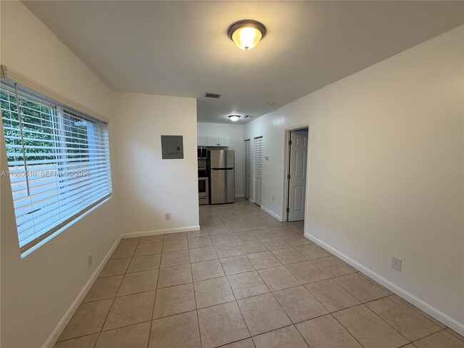 Building Photo - 1034 NW 2nd St