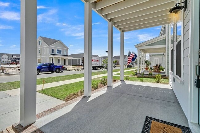 Building Photo - 110 Crimson St