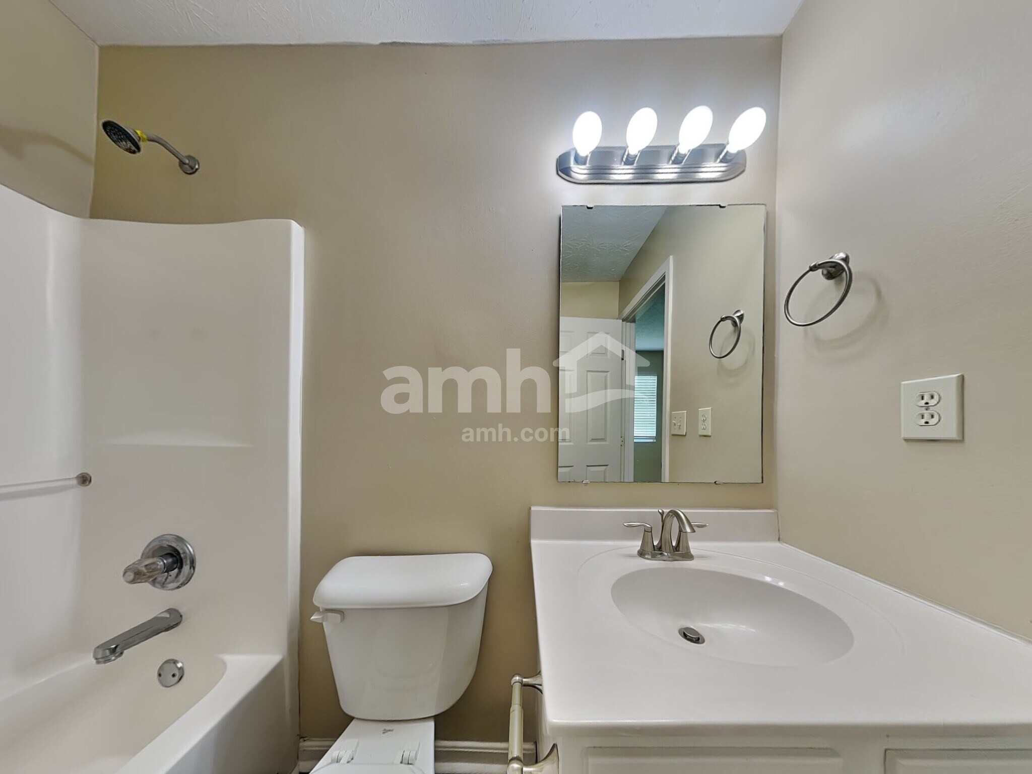 Building Photo - 1851 Treeshade Ct