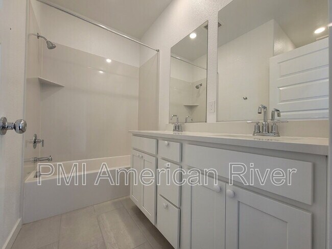 Building Photo - 9013 Allegretto Wy