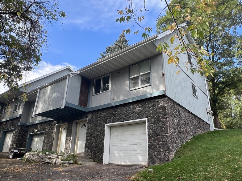 Primary Photo - 1229 Augusta Ave