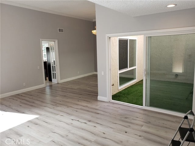 Building Photo - 2015 Clear River Ln