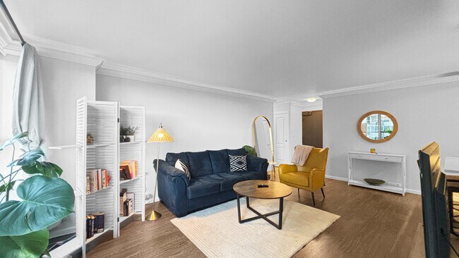 Building Photo - 3550 N Lake Shore Dr