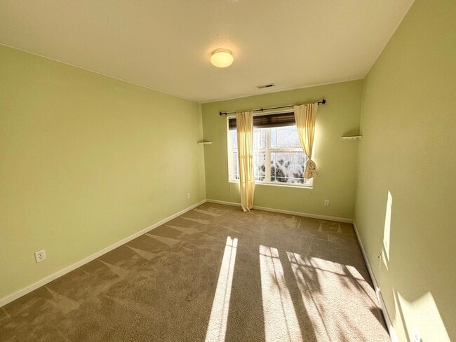 Building Photo - Stunning Remodeled Home with Office, A/C, Fenced Yard & Flexible Living Space!