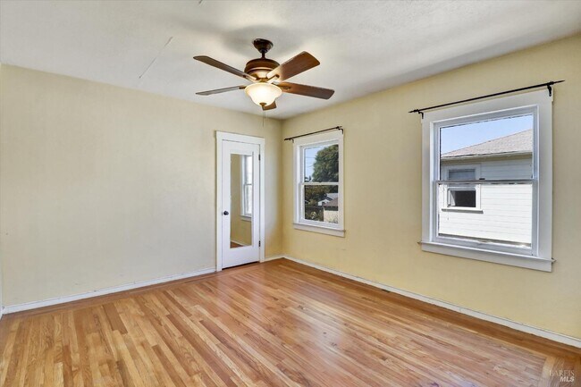 Building Photo - 1467 Ohio St