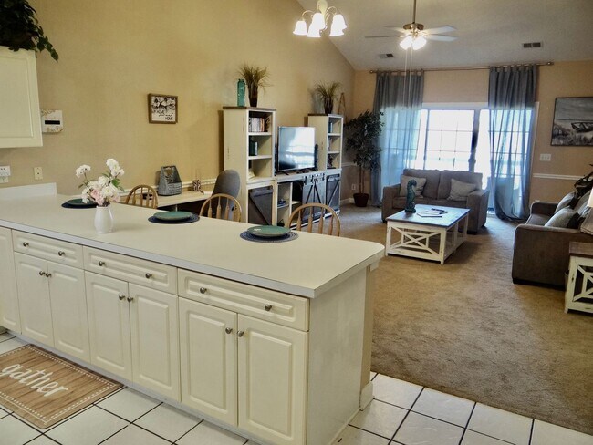 Building Photo - All Inclusive Seasonal Rental Available 11...