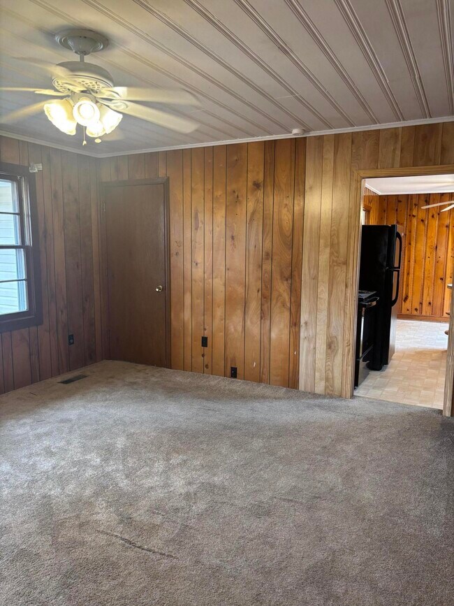 Building Photo - 232 Pinckney St