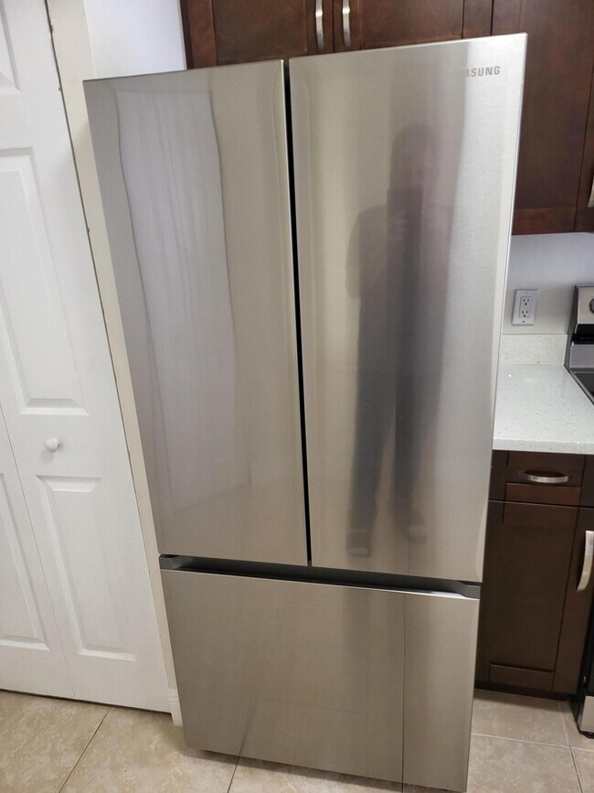 Building Photo - 1138 Coral Club Dr