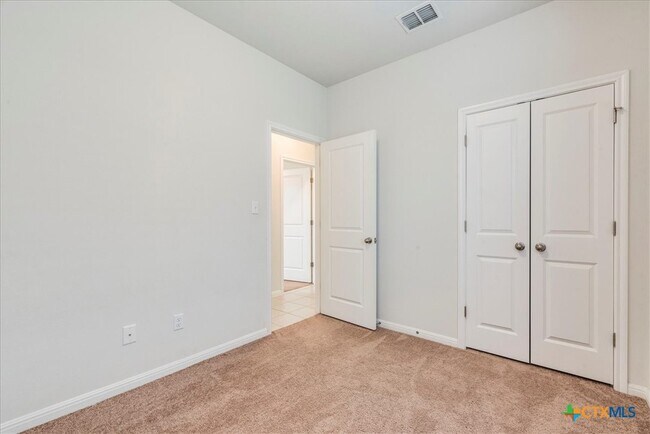 Building Photo - 360 Spiny Lizard Ln
