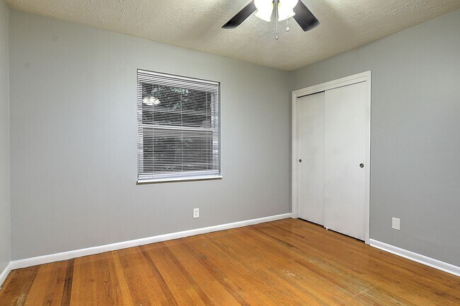 Building Photo - 680 Elk Dr