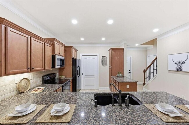 Building Photo - 2826 Fox Wood Ln