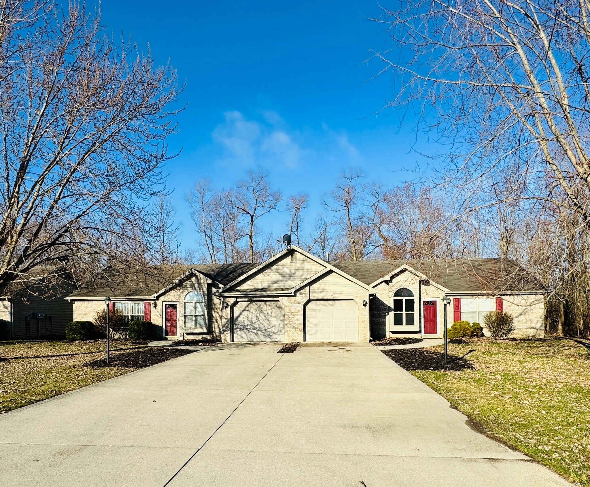 Building Photo - 107 N 200 E