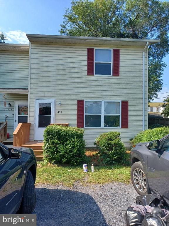 Primary Photo - 415 E Prospect St