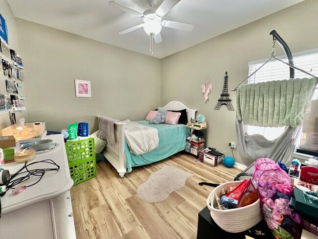 Building Photo - 349 Fir Ave