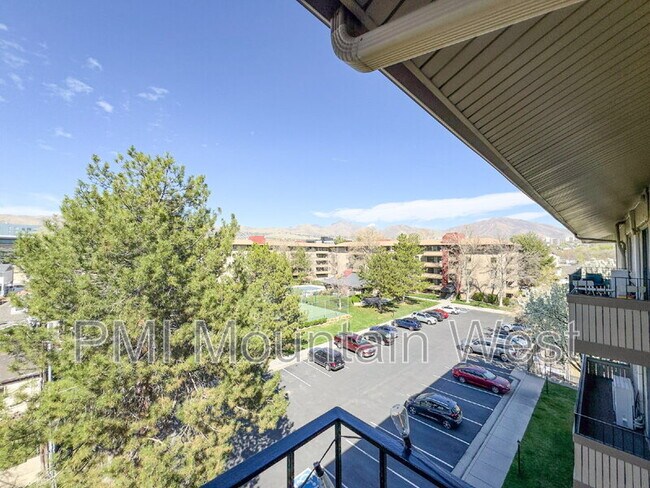 Building Photo - 339 E 600 S