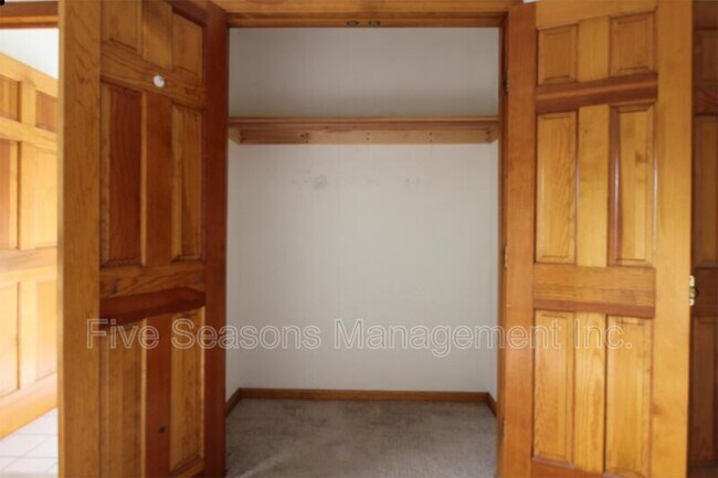 Building Photo - 62-68 Orchard Terrace - 68