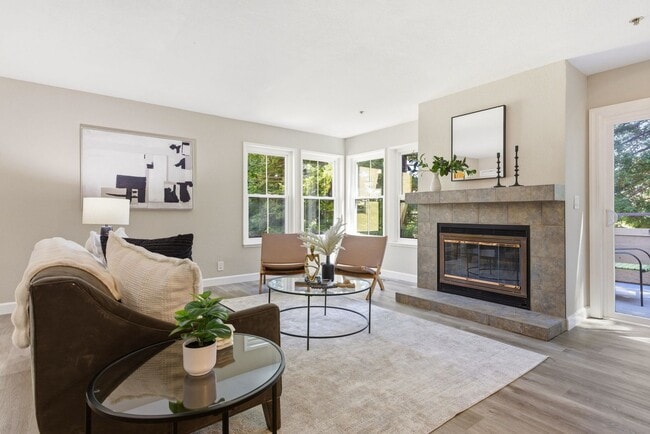 Building Photo - 3279 Mt Diablo Ct