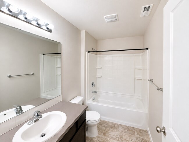 Building Photo - 18505 Alpine Way E