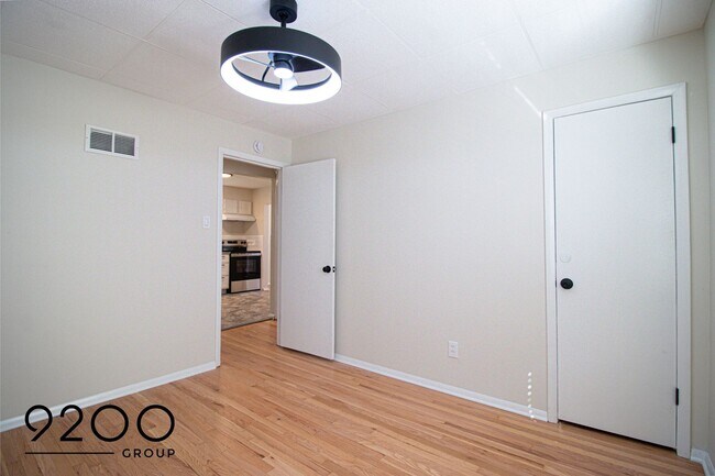Building Photo - 7240 Balson Ave