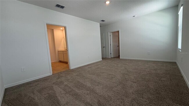 Building Photo - 5152 Native Mile Lp
