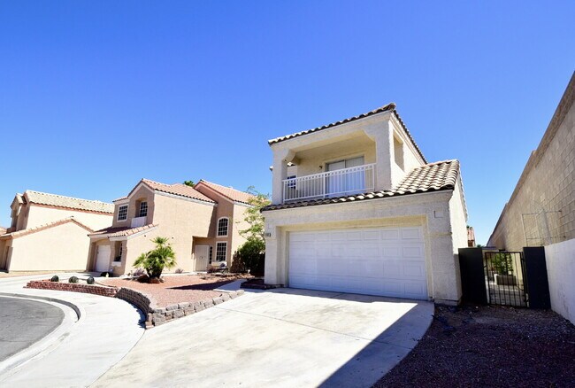 Building Photo - Charming 3-Bedroom, 2.5-Bath Two-Story Home At Smoke Ranch!