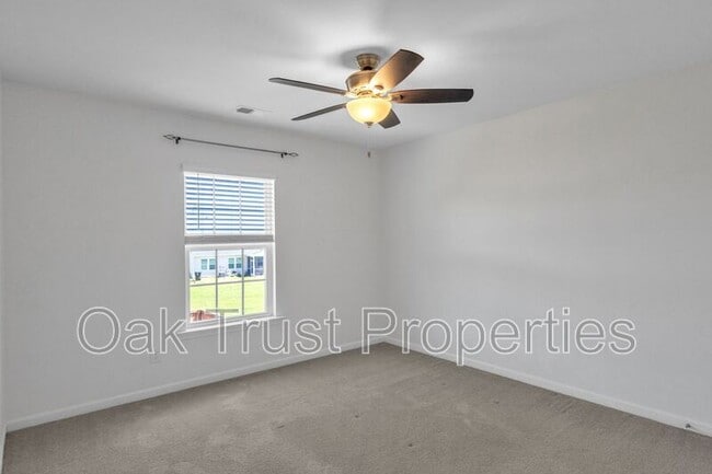 Building Photo - 238 Firewheel Ct
