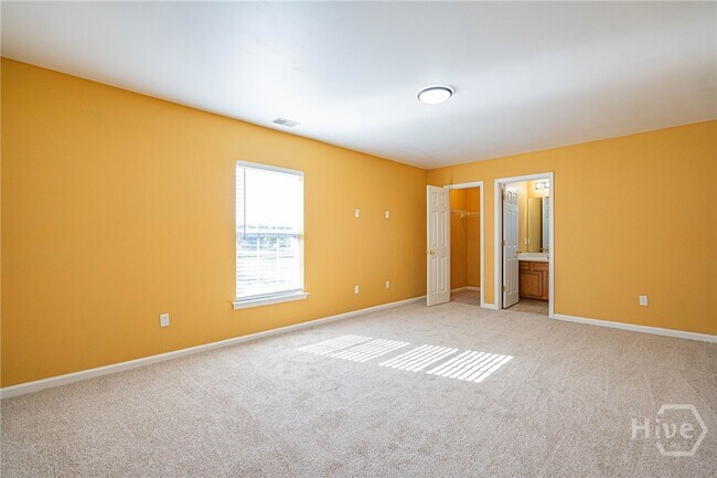 Building Photo - 7 Briarcliff Way