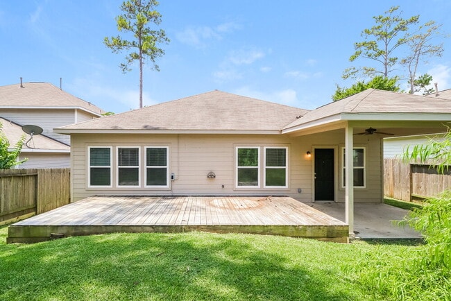 Building Photo - 18460 Sunrise Maple