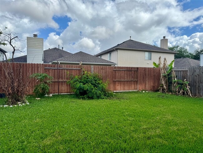 Building Photo - 8930 Aspen Pl Dr