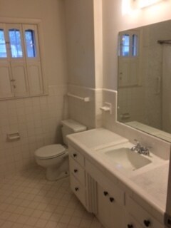 Building Photo - FANTASTIC 3 bed/1.5 bath House in West Meade