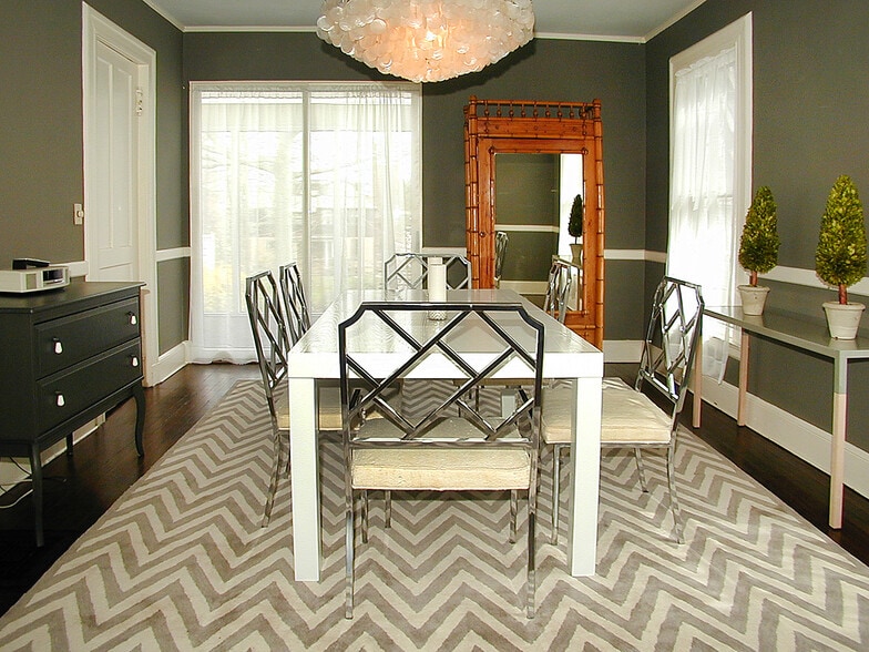 Large Dining Room (there is a different table now) - 195 Bishop St.