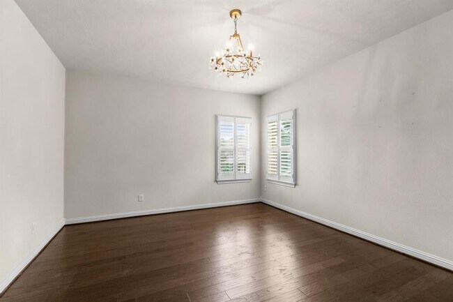 Building Photo - 18900 N Bee Cave Springs Cir