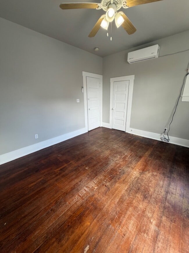Building Photo - 204 Mt Vernon Ct