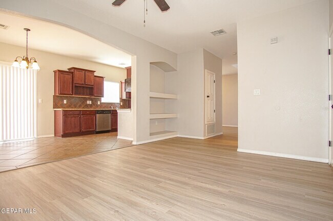 Building Photo - 3183 Diego Aidan Dr