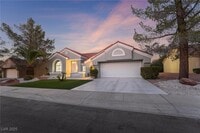 Building Photo - 2528 Sunup Dr