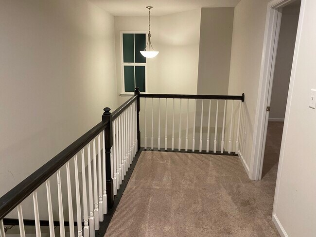 Building Photo - 5508 Loneleaf Way