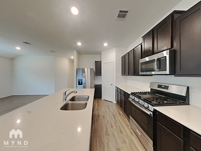 Building Photo - 3356 Lauren Nicole Ln