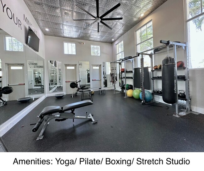 Building Photo - 750 Millbrae Ct