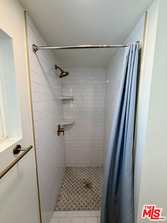 Building Photo - 3826 S Harvard Blvd