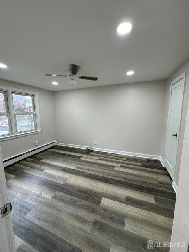 Building Photo - 2451 St Georges Ave