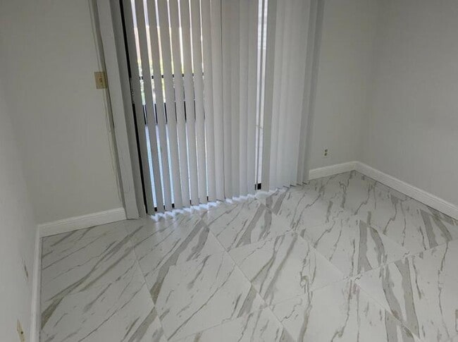 Building Photo - 8107 Windgate Dr