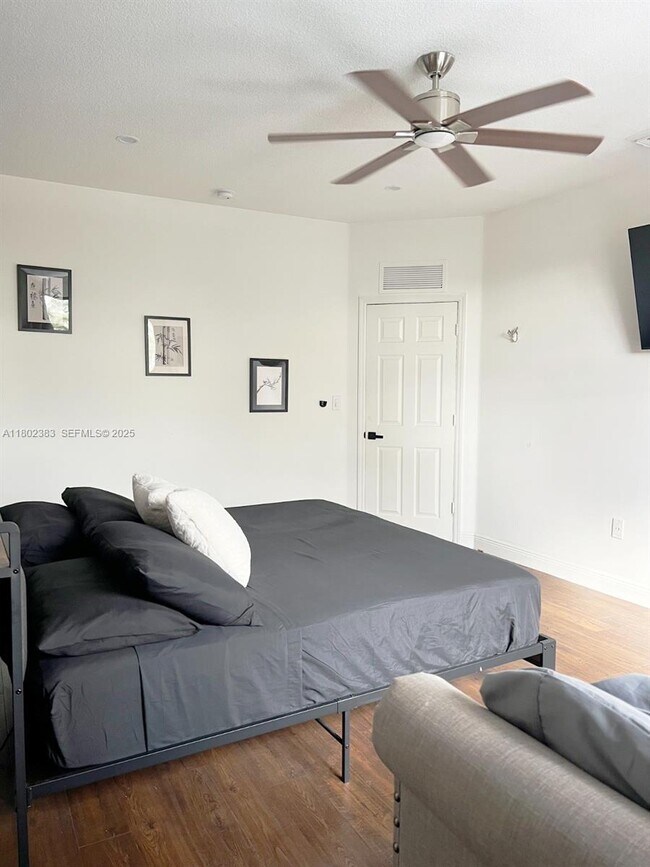 Building Photo - 20124 SW 129th Pl