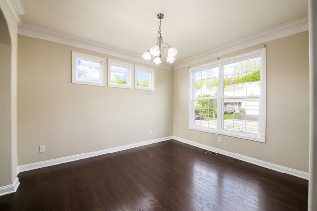 Building Photo - 8865 Sweetshade Dr