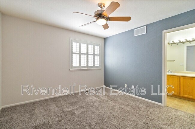 Building Photo - 1529 Spring Water Way