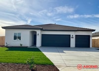 Building Photo - Spacious 4-Bedroom, 2-Bath Home with Fireplace, Garage & Full Appliances — No Pets